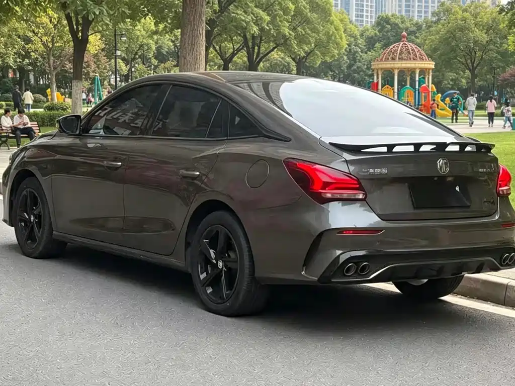 MG MG5 Scorpio — миниатюра 3