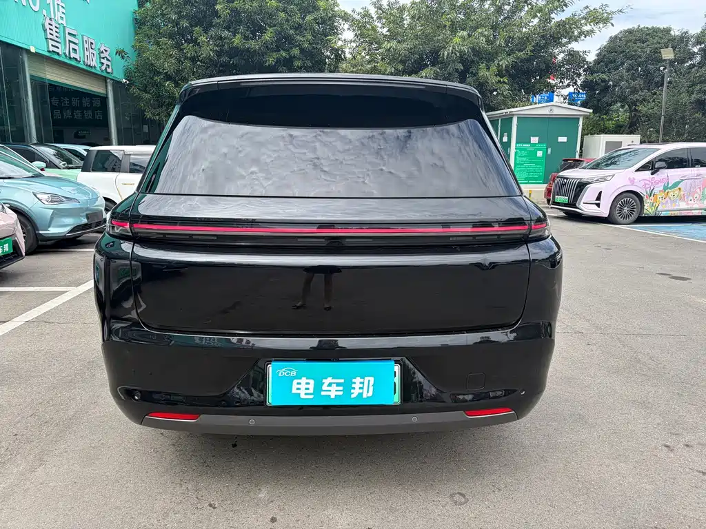 Li Auto Li L8 — миниатюра 7