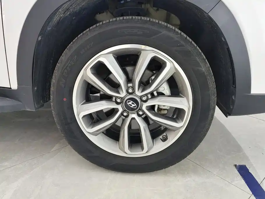 Hyundai ix35 — миниатюра 6