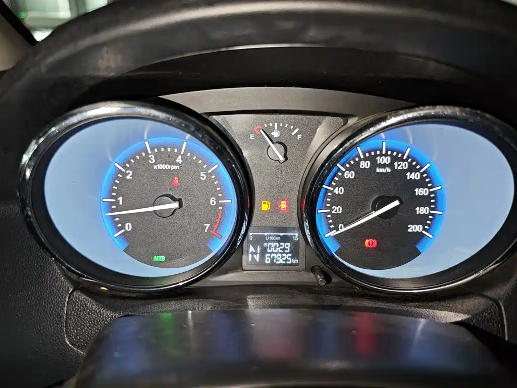 Kaiyi C3 1.5L AMT Gold Diamond Edition, фото 12