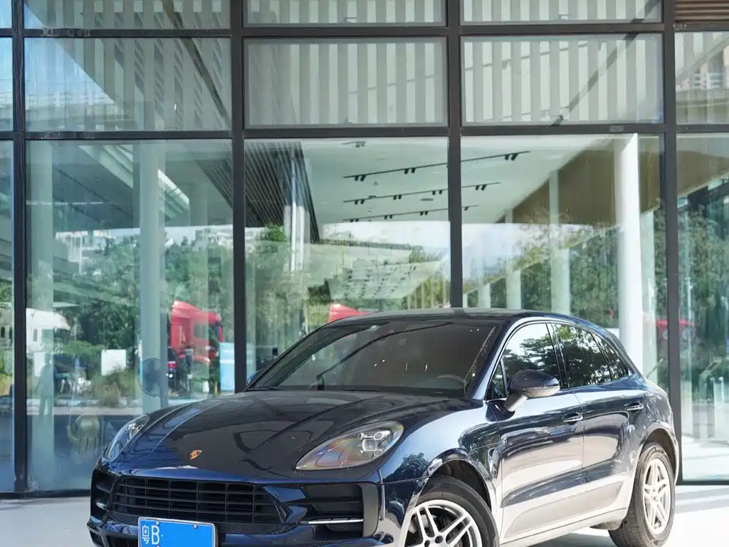 Porsche Macan 2020