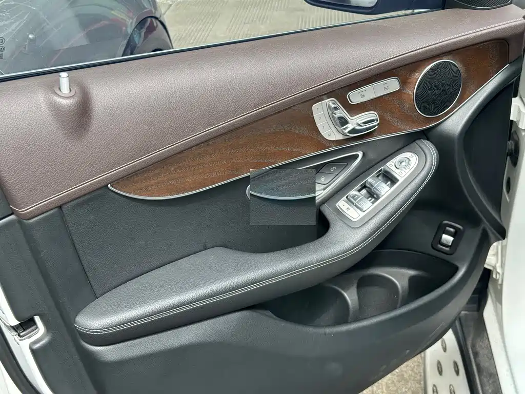 Mercedes-Benz GLC — миниатюра 4