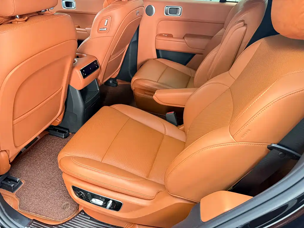 Li Auto Li L8 — миниатюра 9