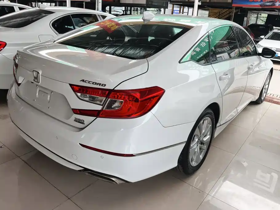 Honda Accord — миниатюра 3