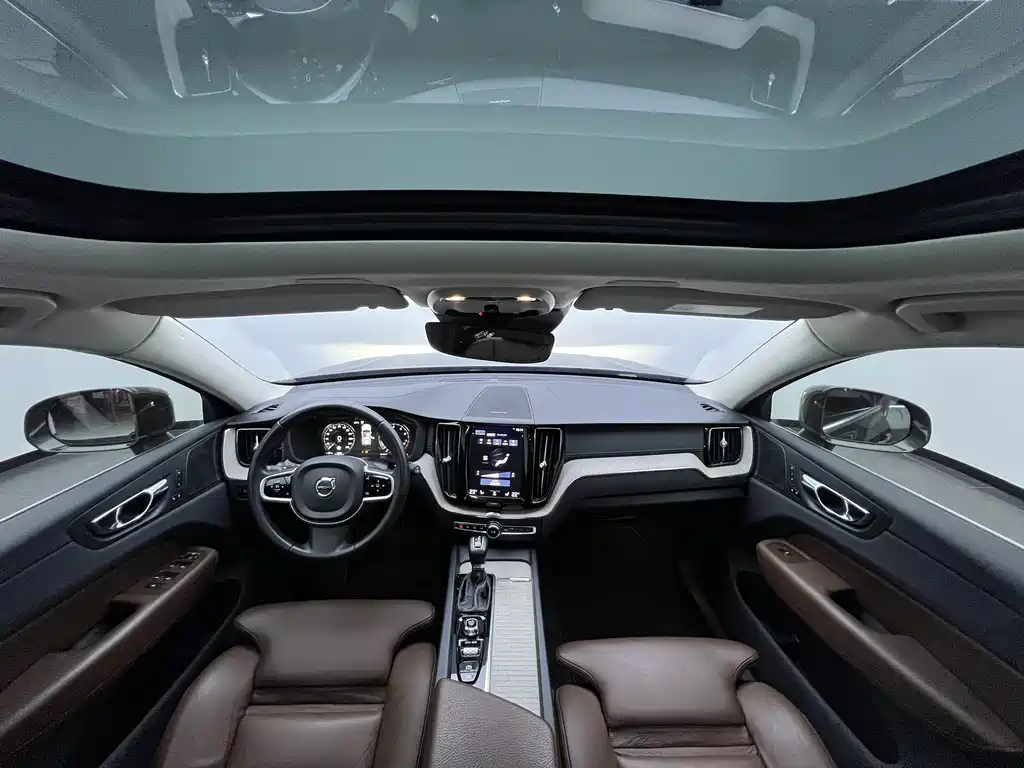 Volvo XC60 2020 T5 Luxury