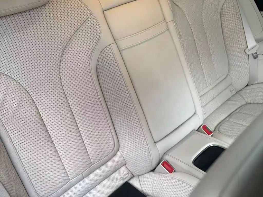 Mercedes-Benz S-Class — миниатюра 11