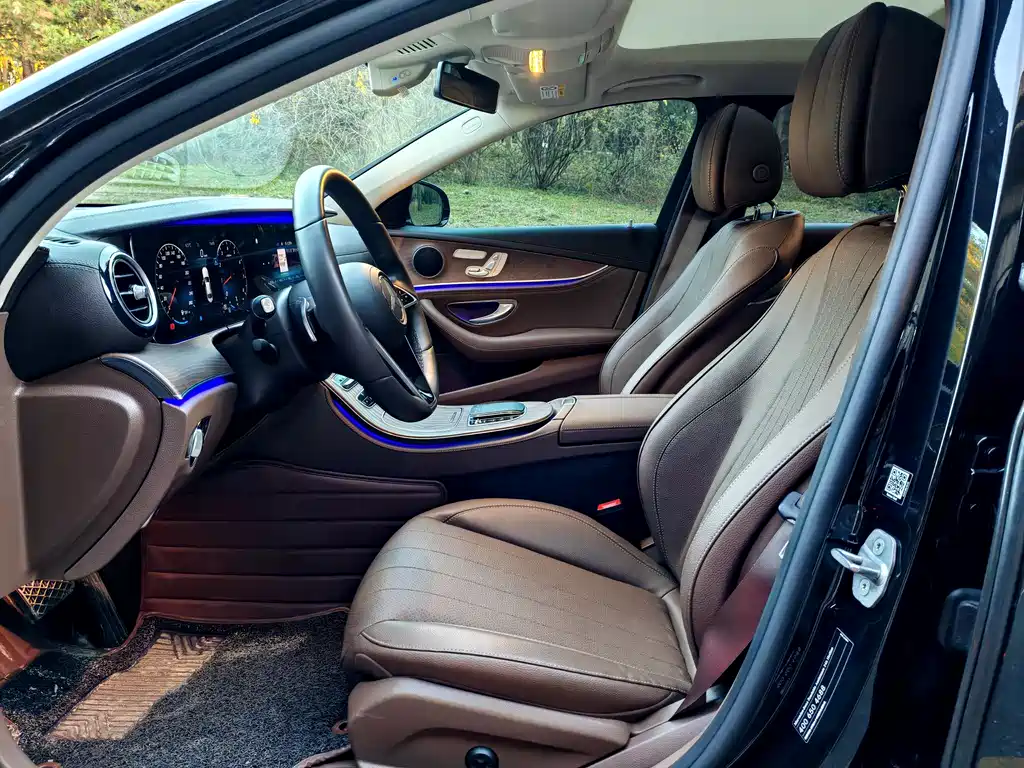 MERCEDES-BENZ E CLASS