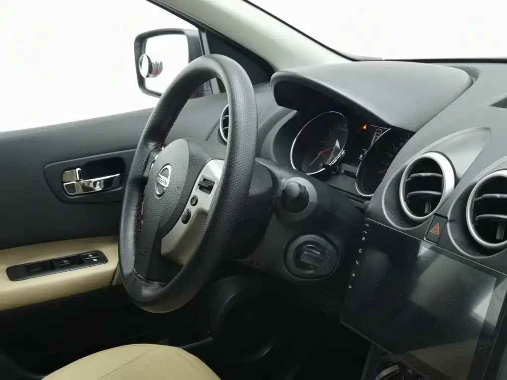 Nissan Qashqai — миниатюра 22