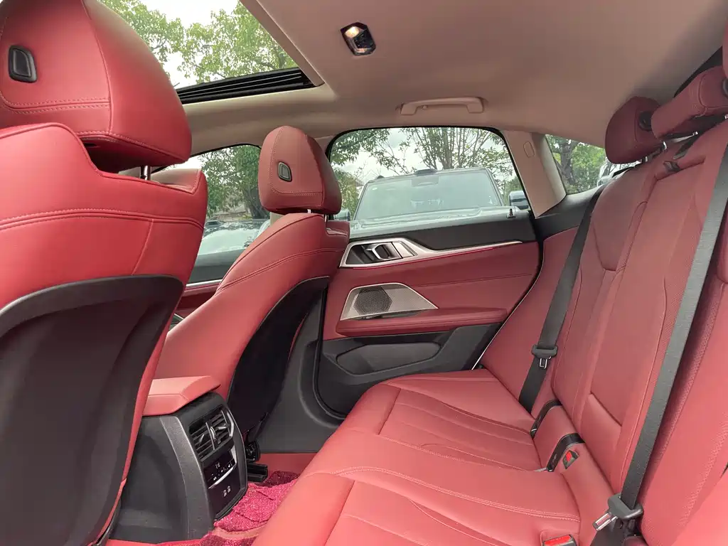 BMW 4 Series — миниатюра 9