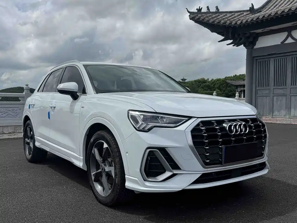 Audi Q3 2022 35 TFSI Fashion