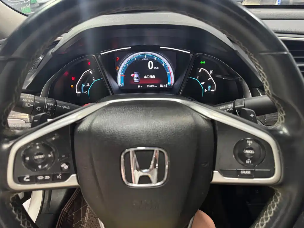Honda Civic — миниатюра 8