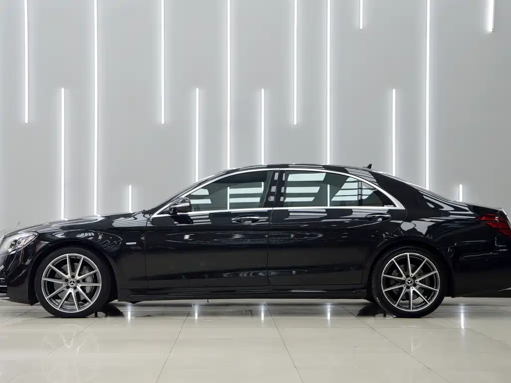Mercedes-Benz S-Class — миниатюра 3