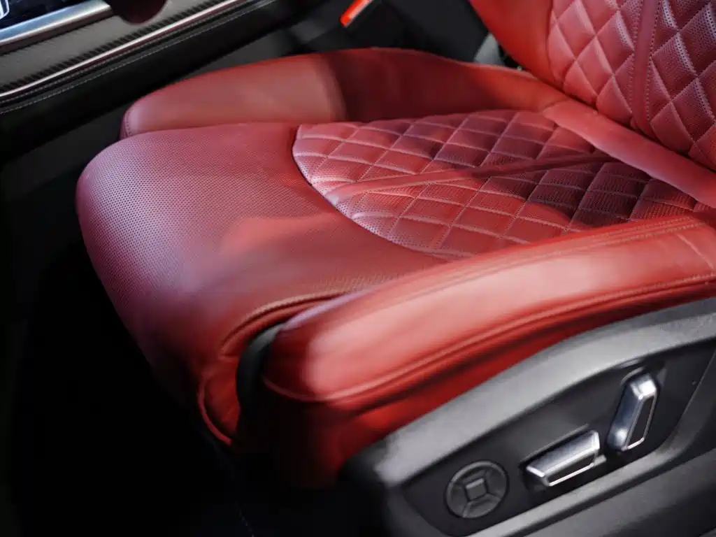 Audi SQ7 — миниатюра 11