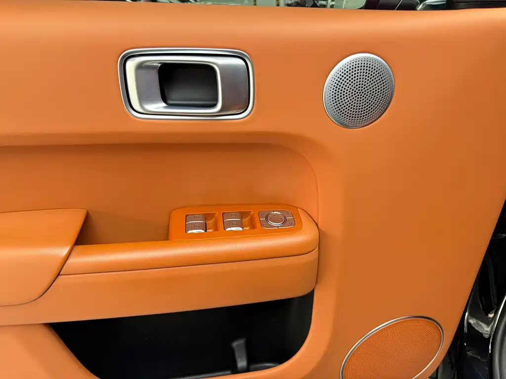 Li Auto Li L8 — миниатюра 13
