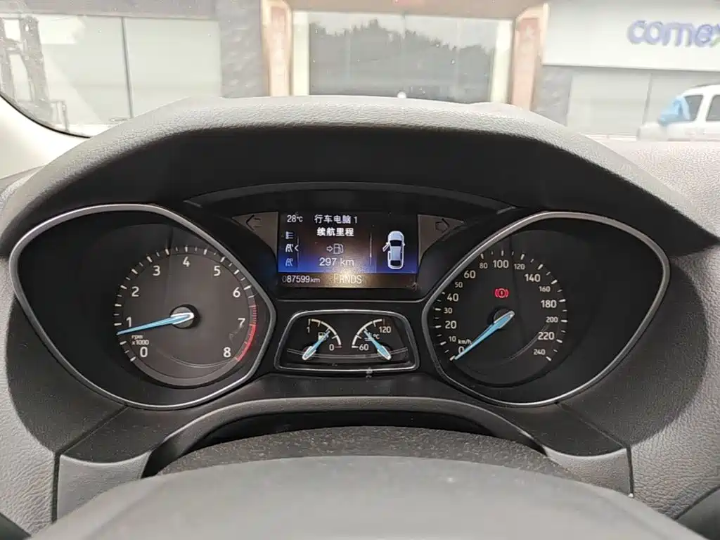 Ford Focus — миниатюра 12