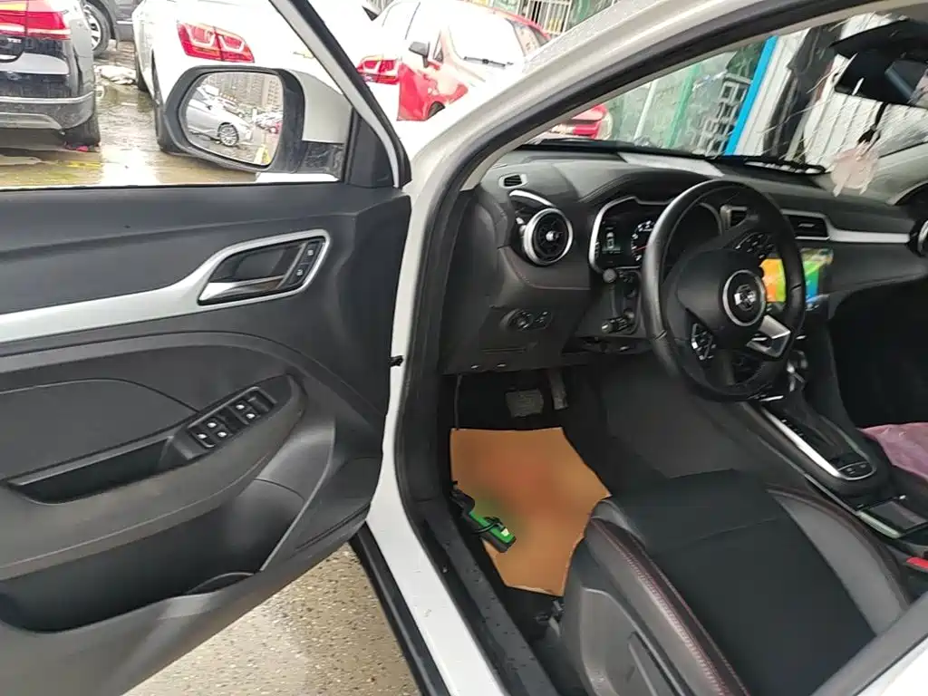 MG ZS — миниатюра 16