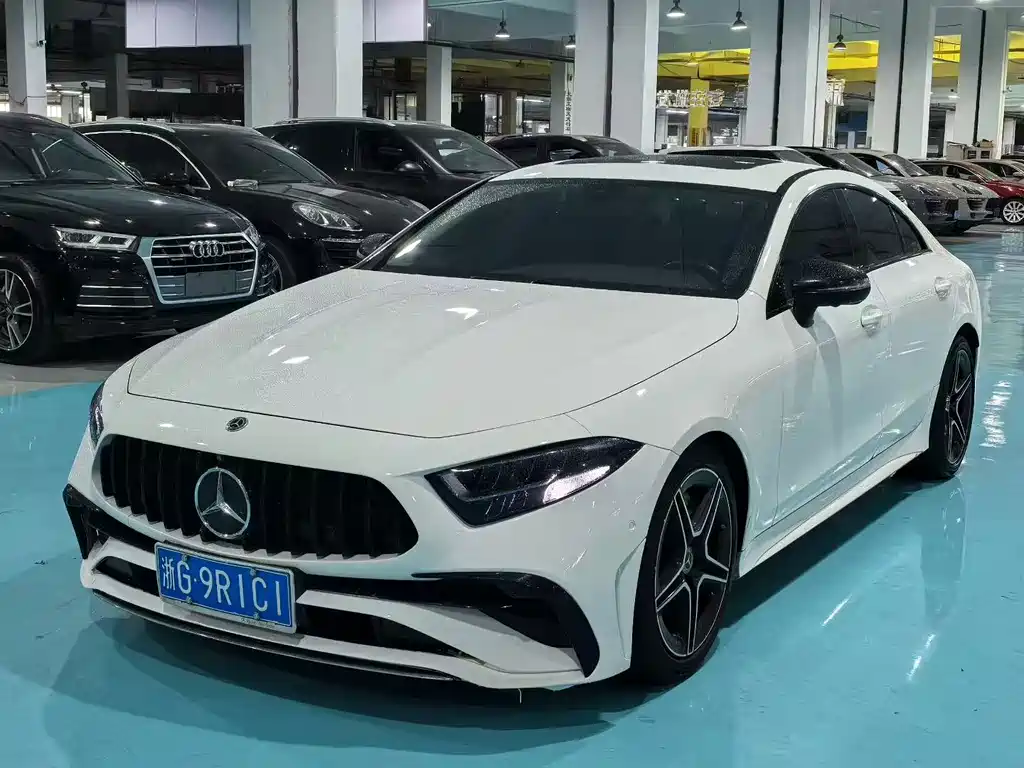 Mercedes-Benz CLS