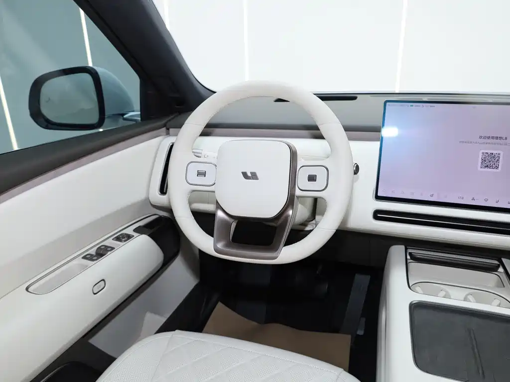 Li Auto Li L8 — миниатюра 8