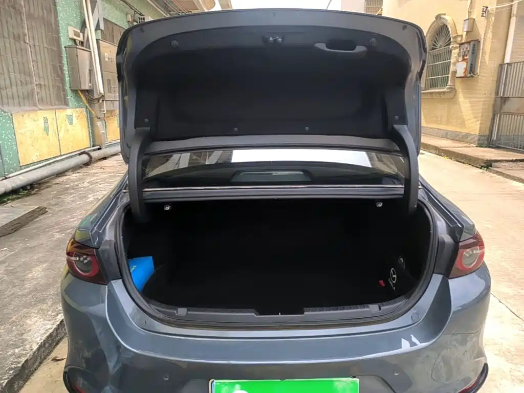 Mazda 3 Axela — миниатюра 19