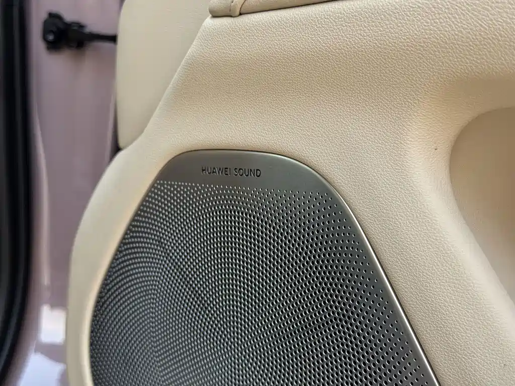 AITO AITO M5 — миниатюра 14