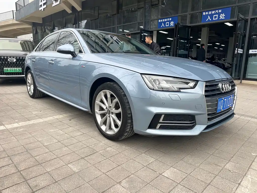 AUDI A4L