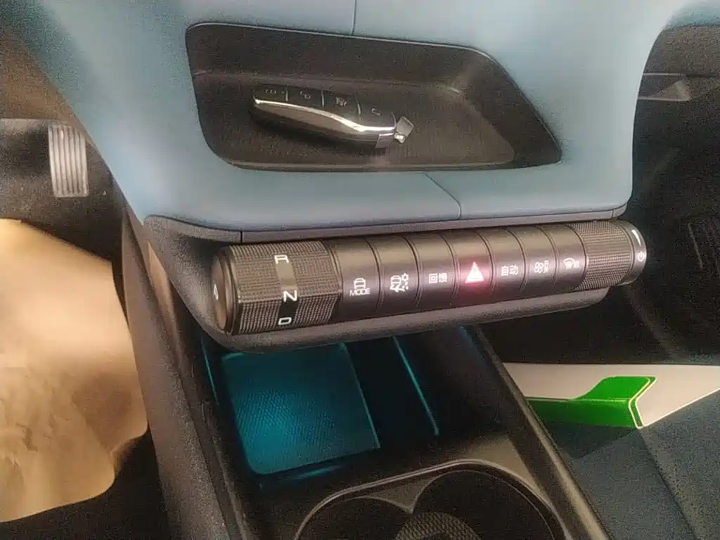 BYD Dolphin — миниатюра 14