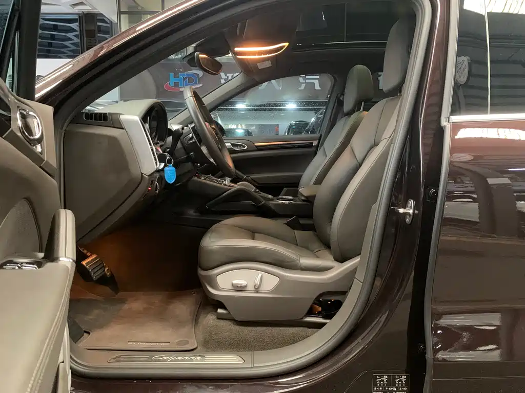 Porsche Cayenne 2015 Cayenne 3.0T