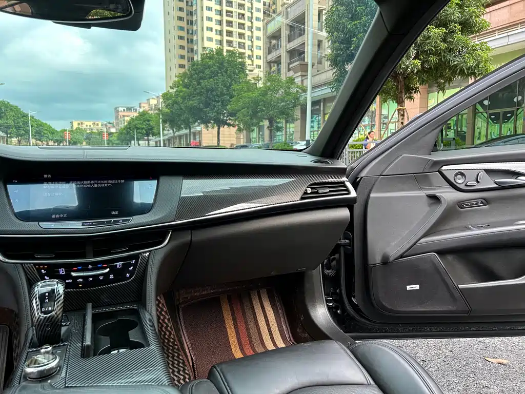 Cadillac CT6 — миниатюра 30