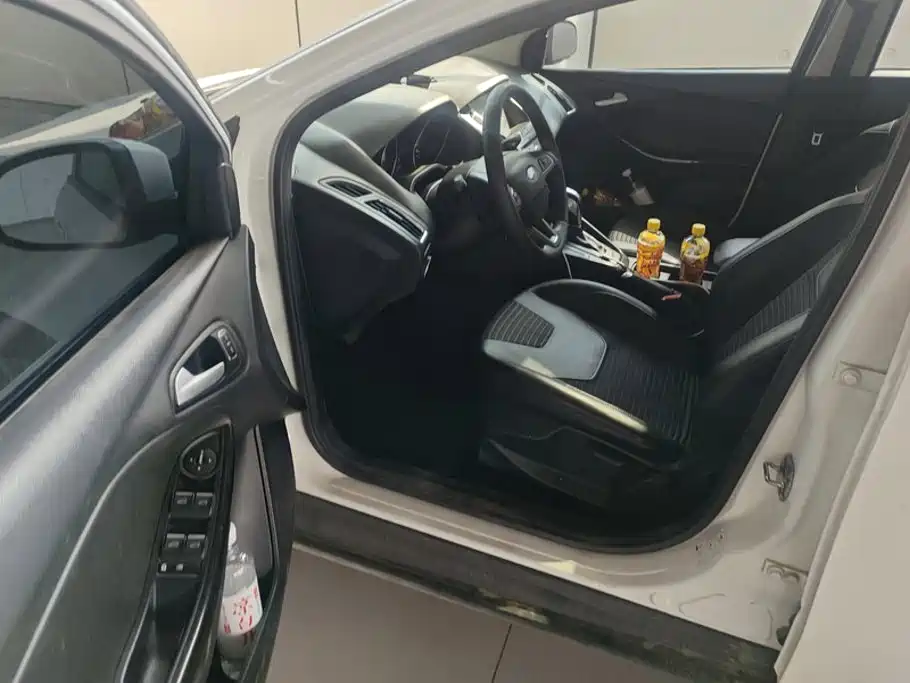 Ford Focus — миниатюра 9