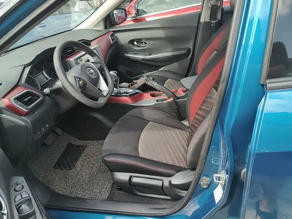 Nissan Bluebird — миниатюра 15