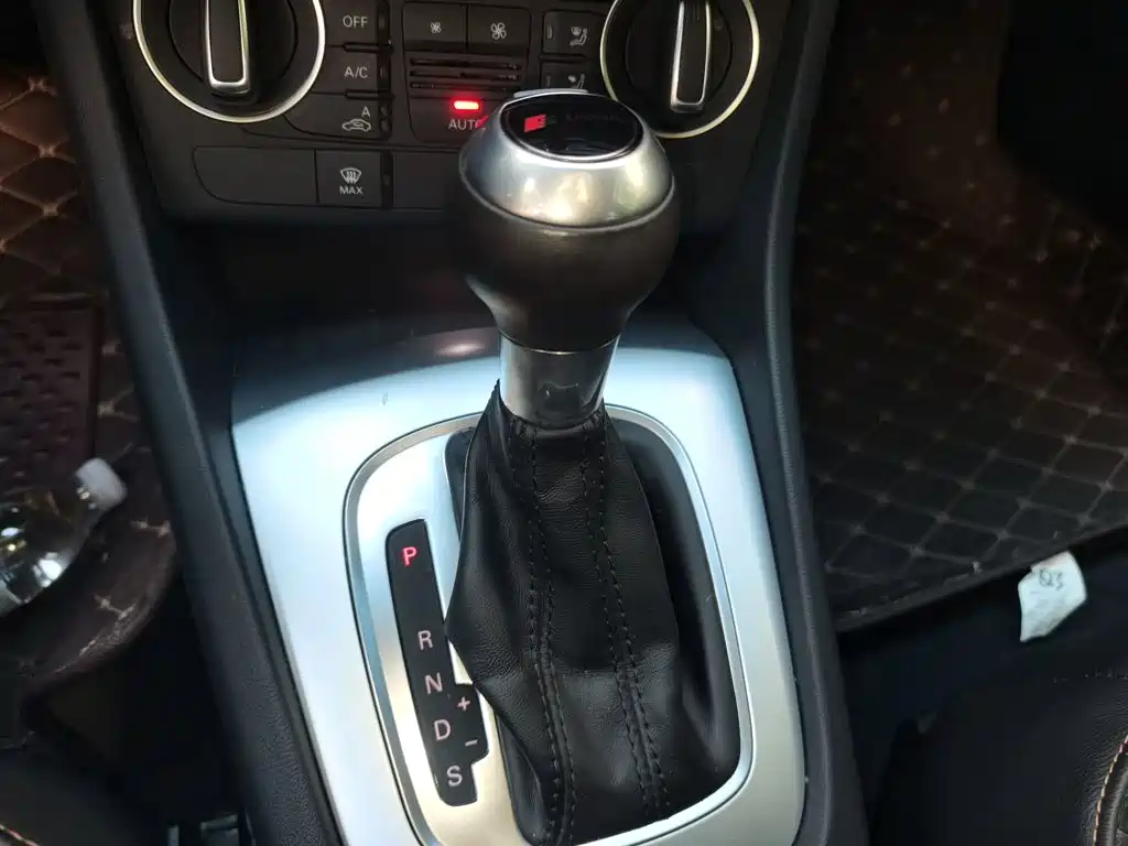 Audi Q3 — миниатюра 10