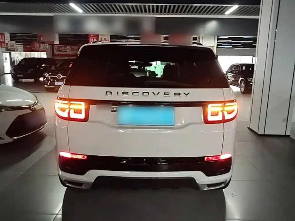 Land Rover Discovery Sport — миниатюра 6