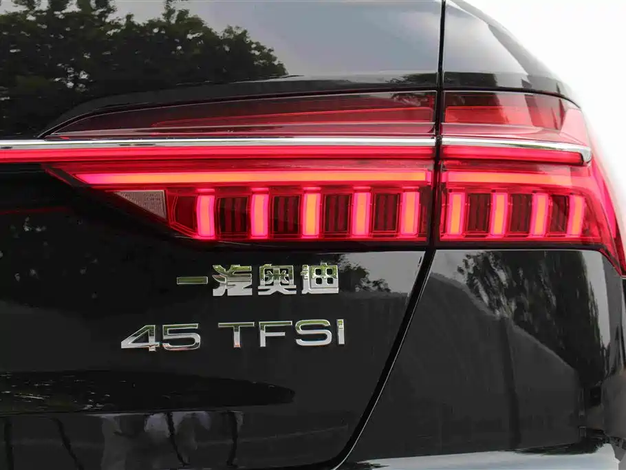 Audi A6L — миниатюра 13