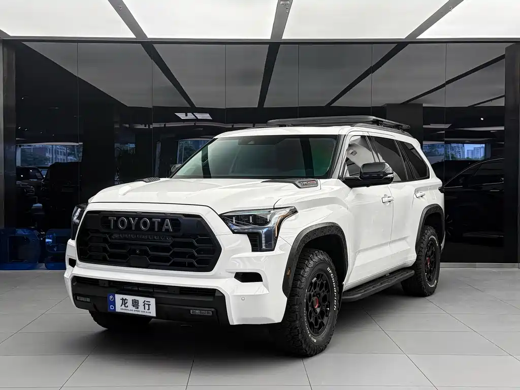 Toyota Sequoia — миниатюра 2