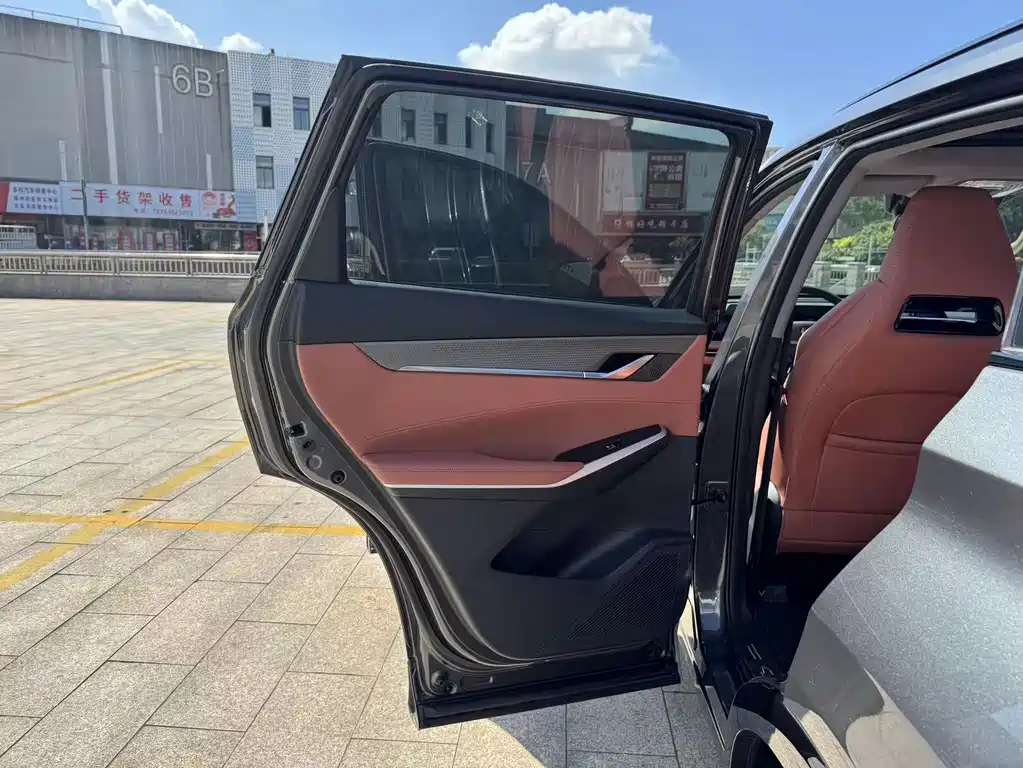 Changan CS75PLUS 2024 — фото 14