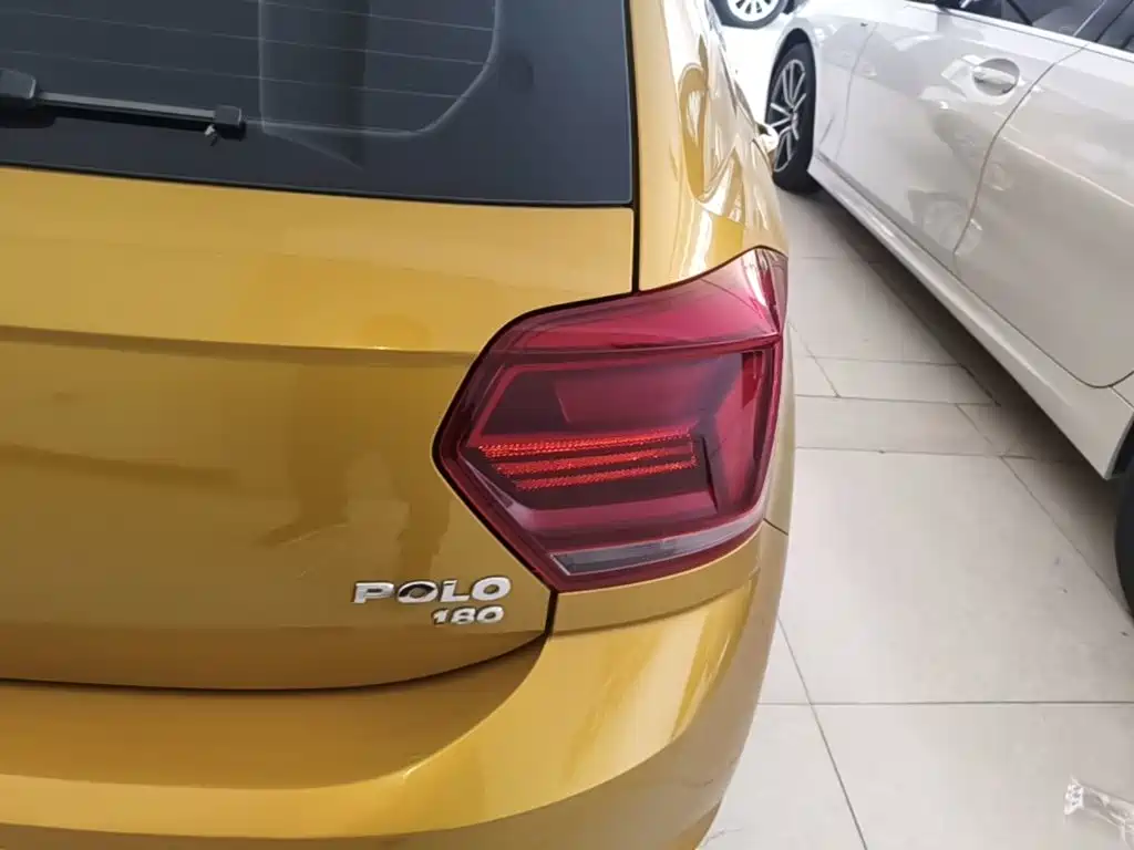 Volkswagen Polo — миниатюра 8