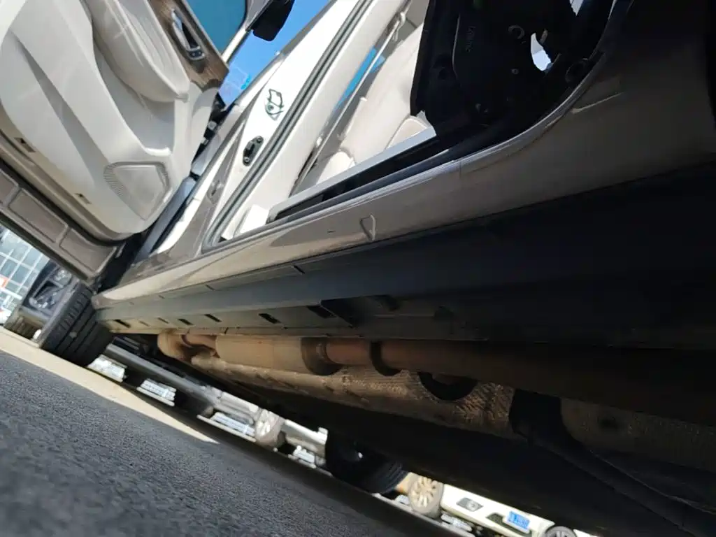 Roewe iMAX8 New Energy — миниатюра 22