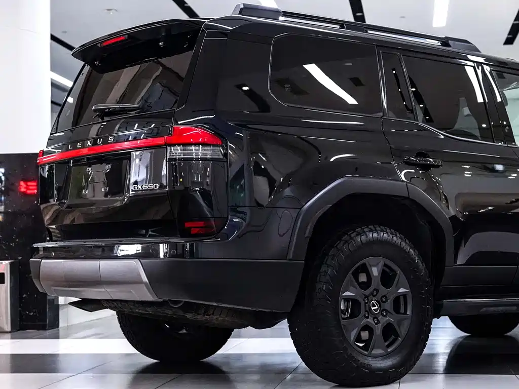 Lexus GX — миниатюра 5