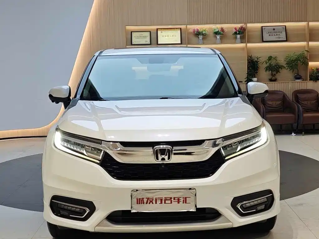 Honda Avancier 2017 370TURBO Luxury
