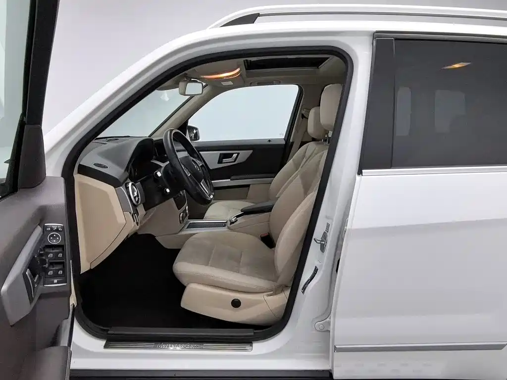 Mercedes-Benz GLK-Class — миниатюра 10