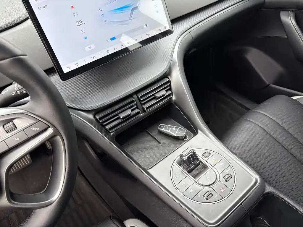 BYD SEA LION 05 DM I