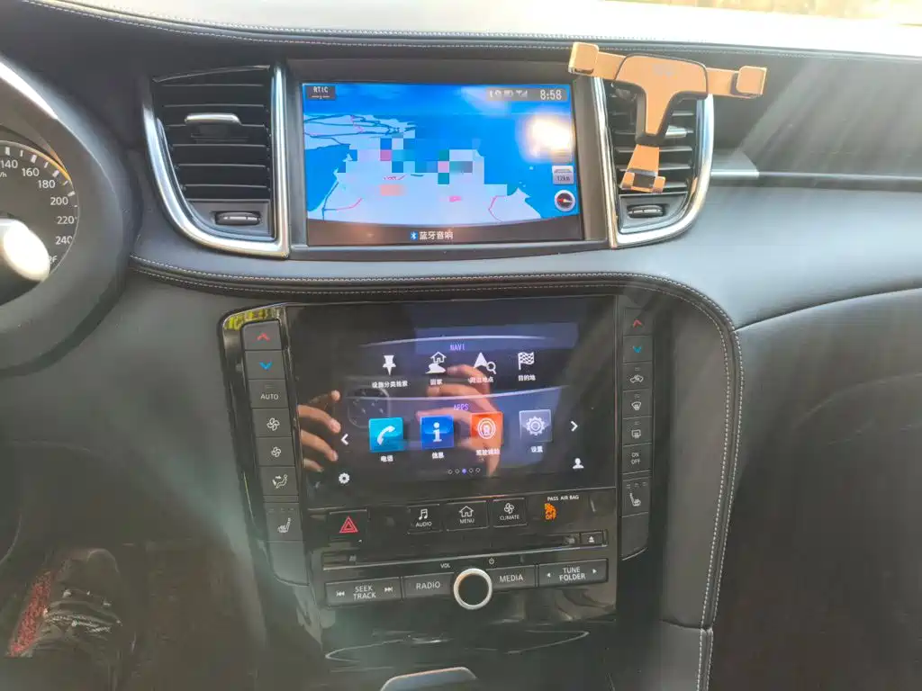 Infiniti QX50 — миниатюра 9
