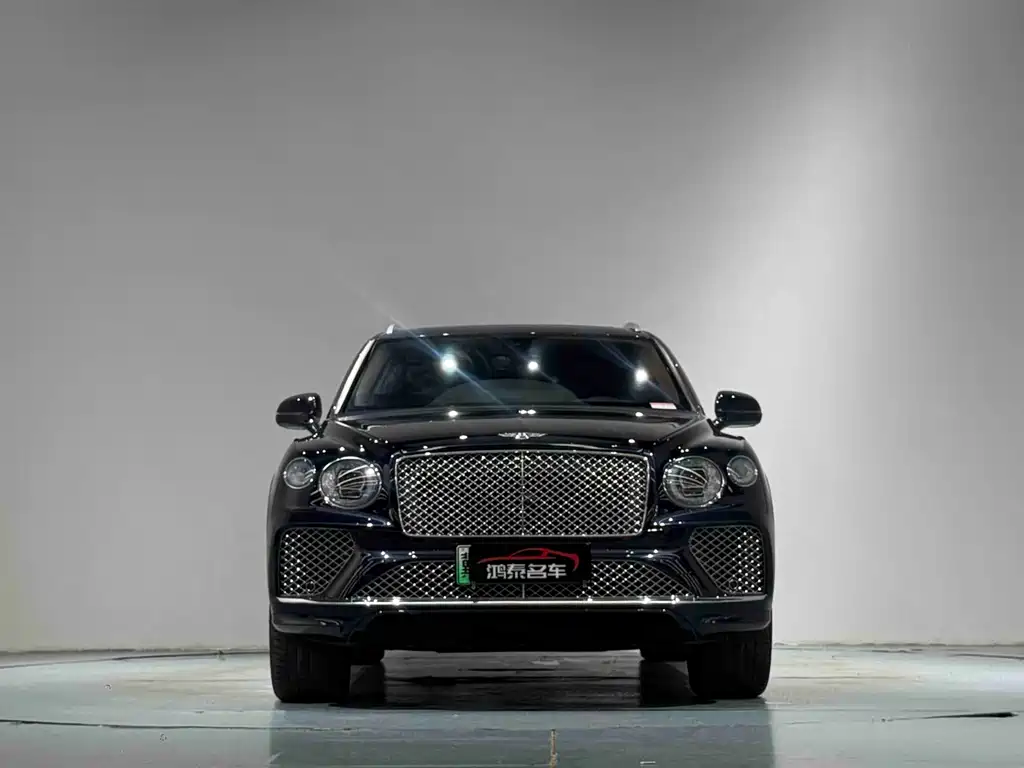 Bentley Bentayga PHEV 3.0T PHEV, фото 3