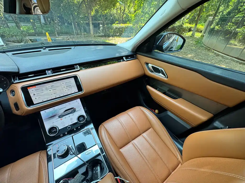 Land Rover Velar — миниатюра 12