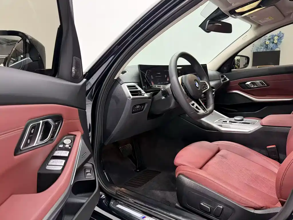 BMW 3 Series 3 2025 330Li M Sport