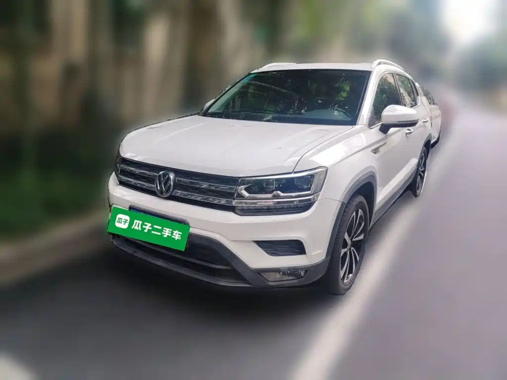 Volkswagen Tharu — миниатюра 2