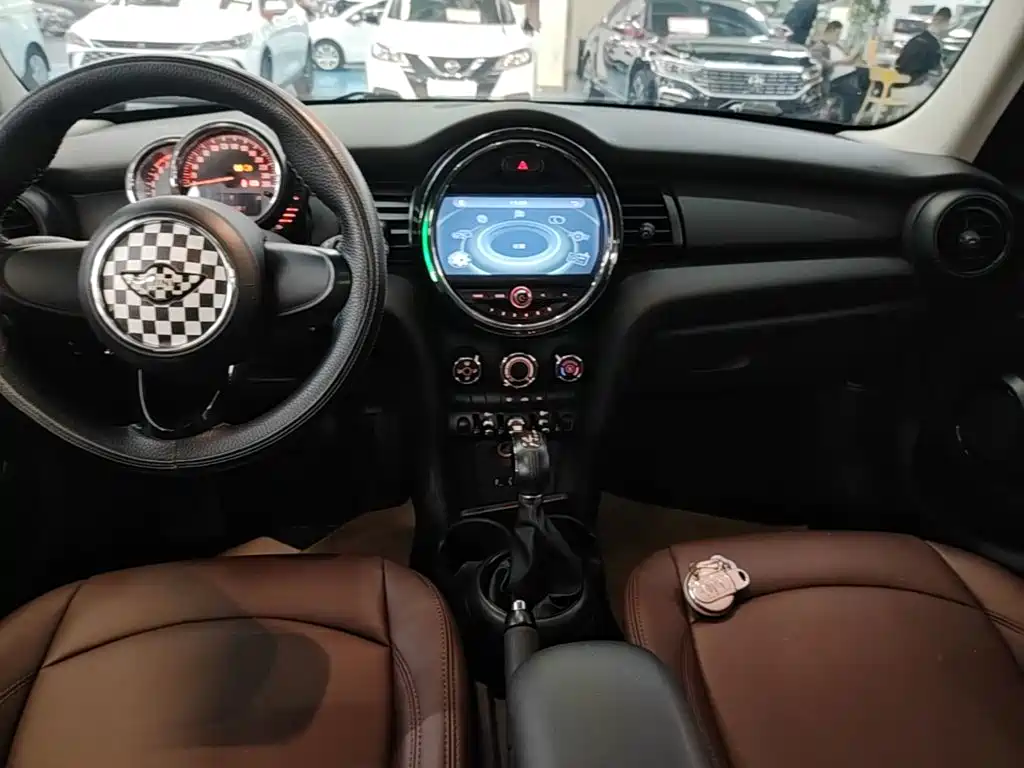 MINI Mini — миниатюра 14