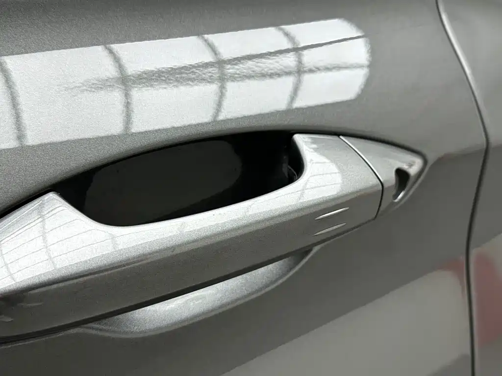 Geely Binyue — миниатюра 16