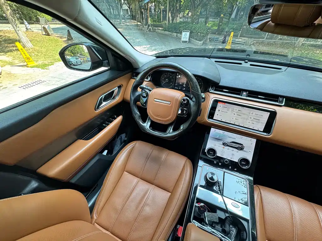 Land Rover Velar — миниатюра 10