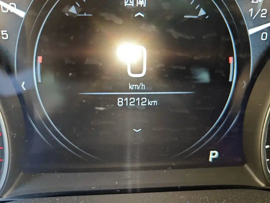 Cadillac XT5 — миниатюра 5